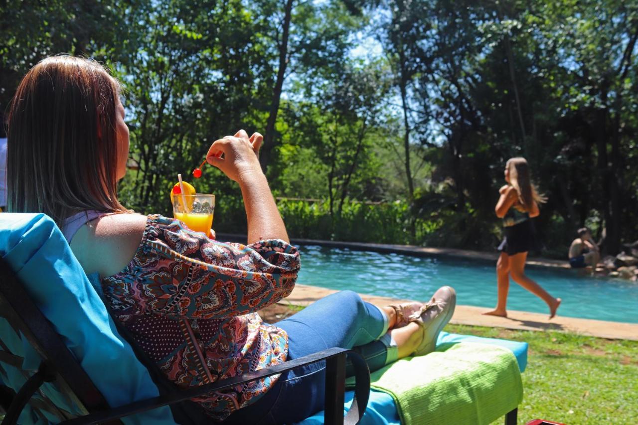 Kedar Heritage Lodge, Conference Centre & Spa Phokeng Bagian luar foto