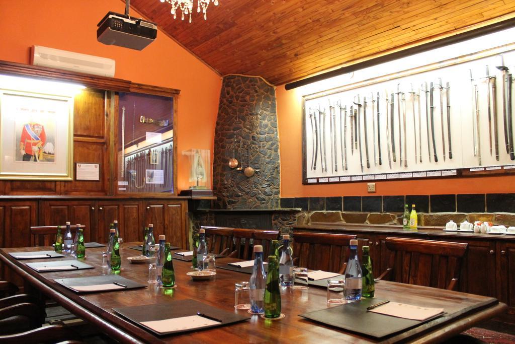Kedar Heritage Lodge, Conference Centre & Spa Phokeng Bagian luar foto
