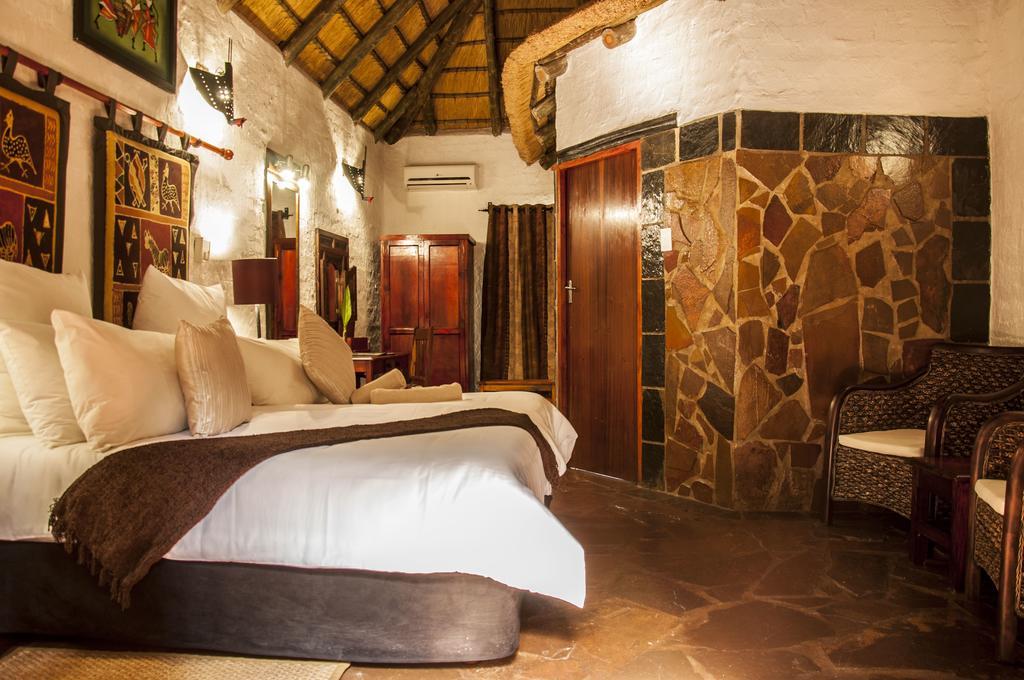 Kedar Heritage Lodge, Conference Centre & Spa Phokeng Bagian luar foto